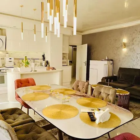 Spacious Prestige Penthouse Apartment Varna