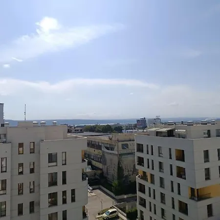 Spacious Prestige Penthouse *