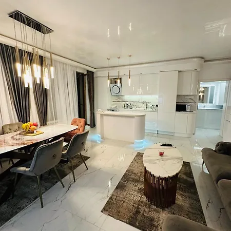 Spacious Prestige Penthouse Apartman Várna